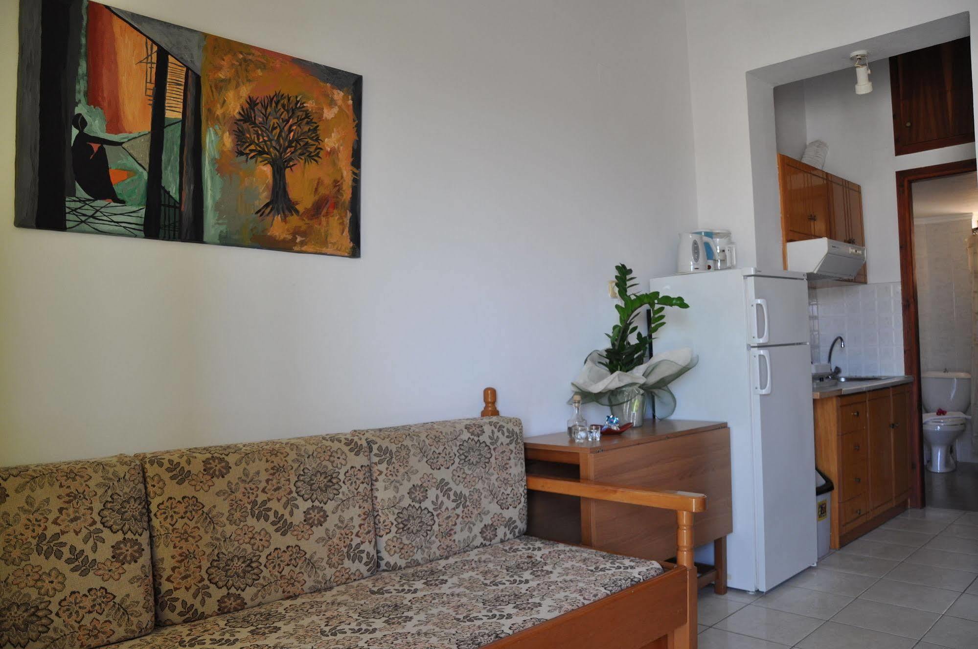 Angela Apartments Kato Daratso Exterior foto